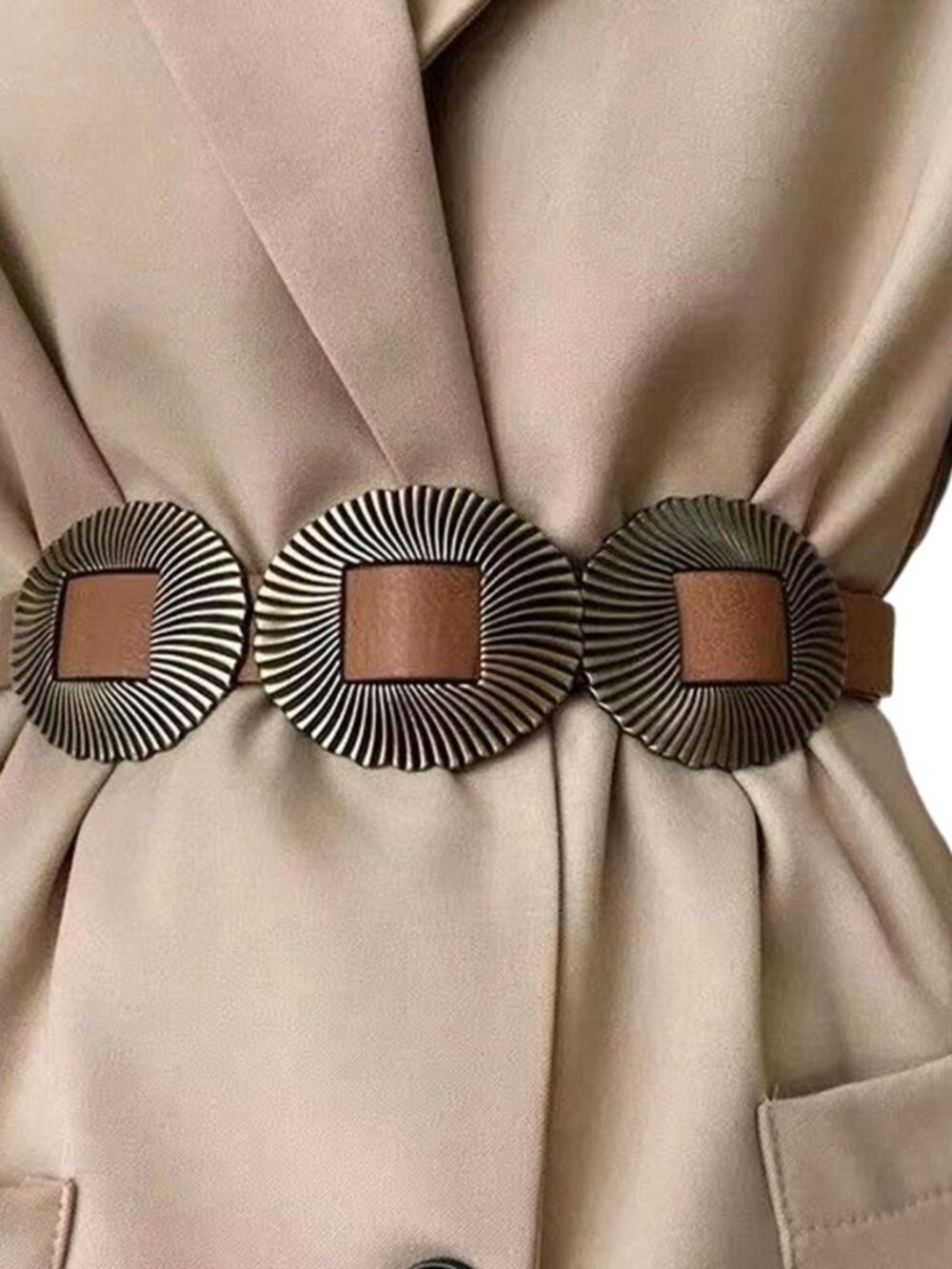 Women Western Skinny Belt with Wide Disc Conchos Faux Leather Fashion Dress